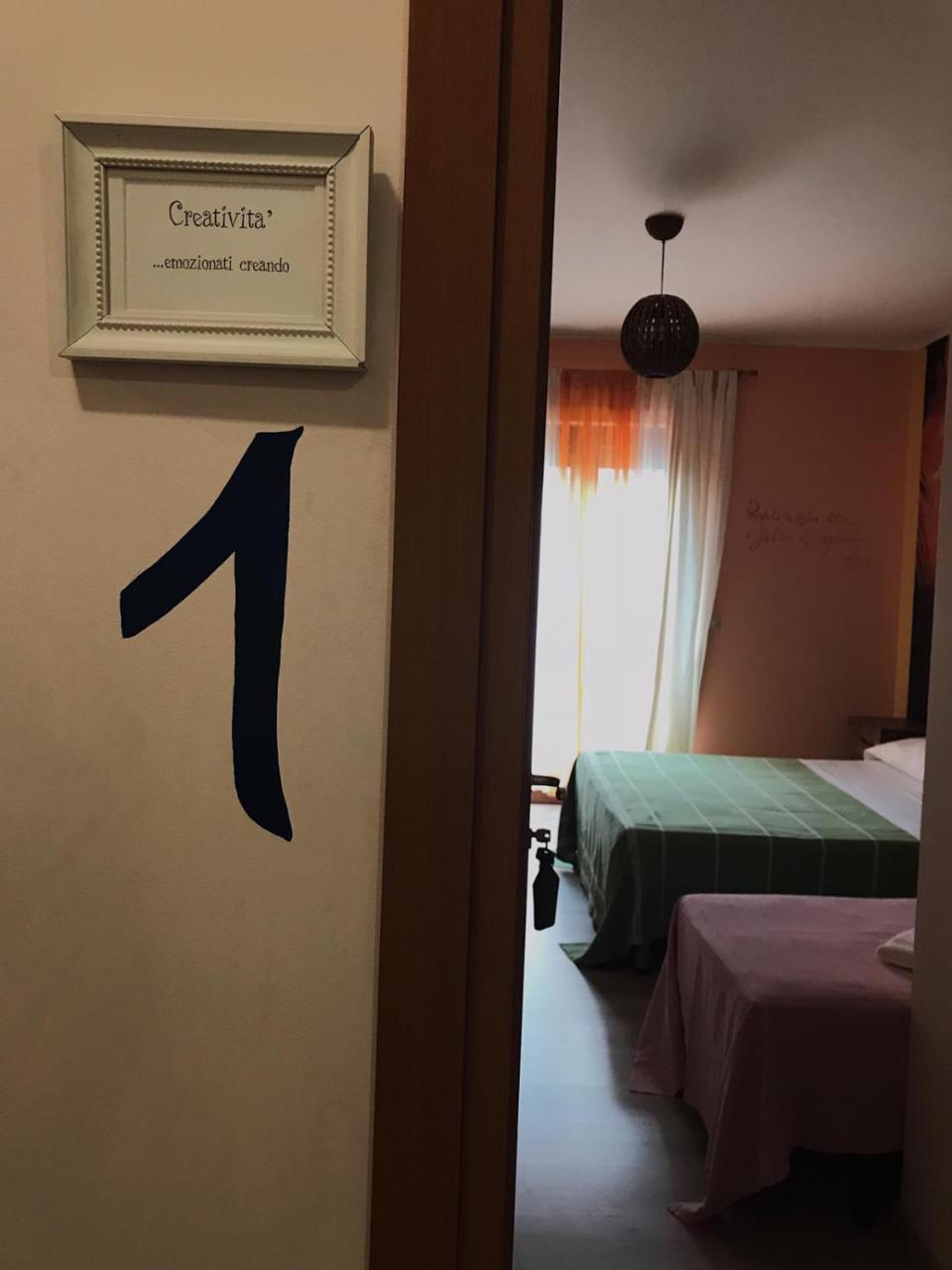 Hotel Opera' Moscufo エクステリア 写真